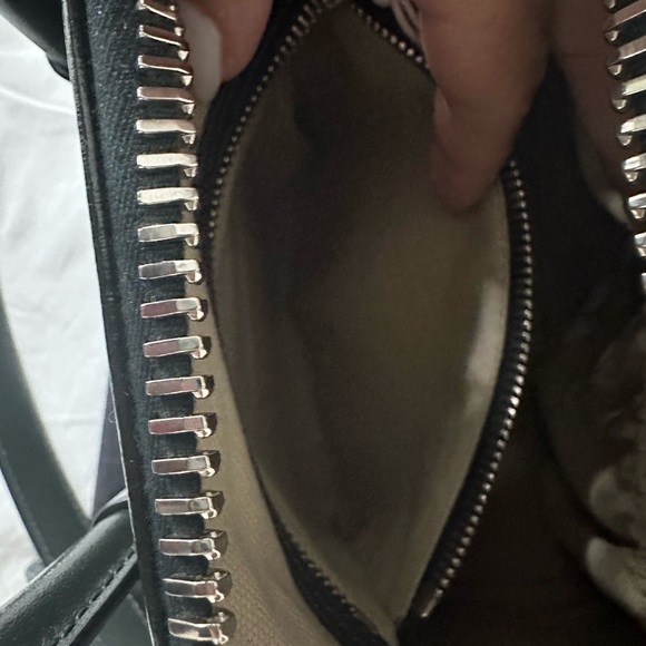 Givenchy Mini Antigona - Picture 5 of 6